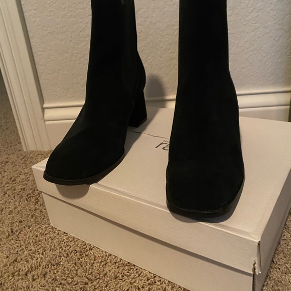 Nordstrom Rack Suede Boots - Picture 4 of 5